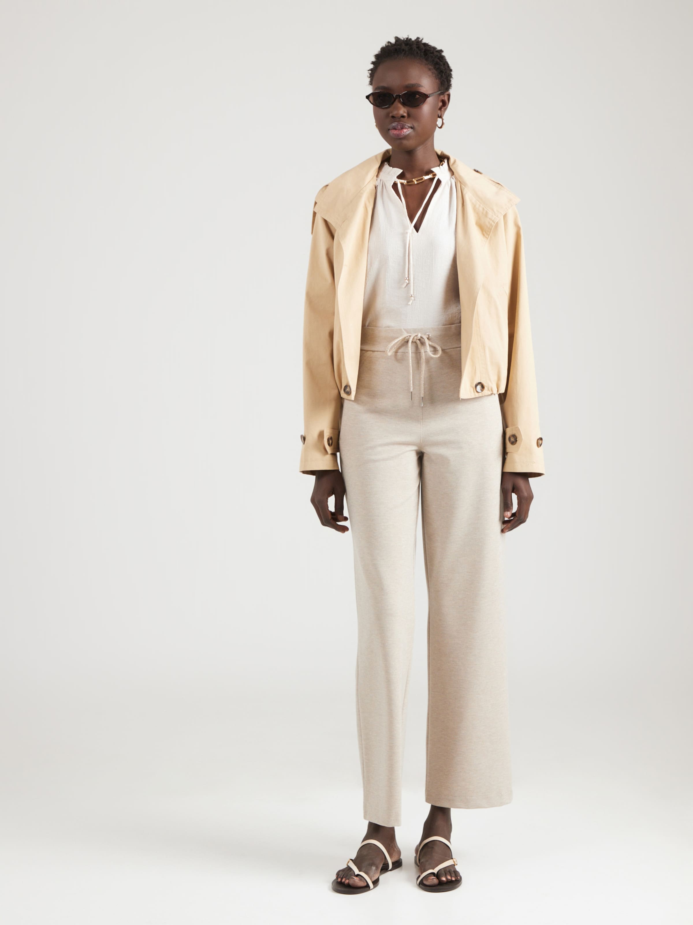 ZABAIONE Regular Pants 'Li44nda' in Cream | ABOUT YOU
