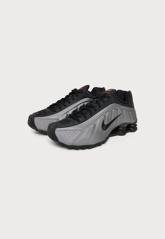 Nike Sportswear Σνίκερ χαμηλό 'SHOX R4' σε γκρι