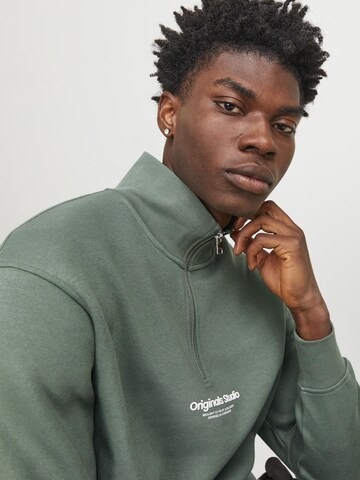 Sweat-shirt 'Vesterbro' JACK & JONES en vert