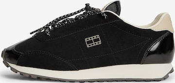 Baskets basses 'Archive' Tommy Jeans en noir : devant