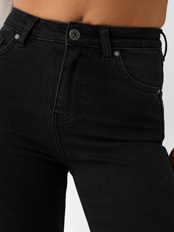 Bershka Skinny Farmer - fekete