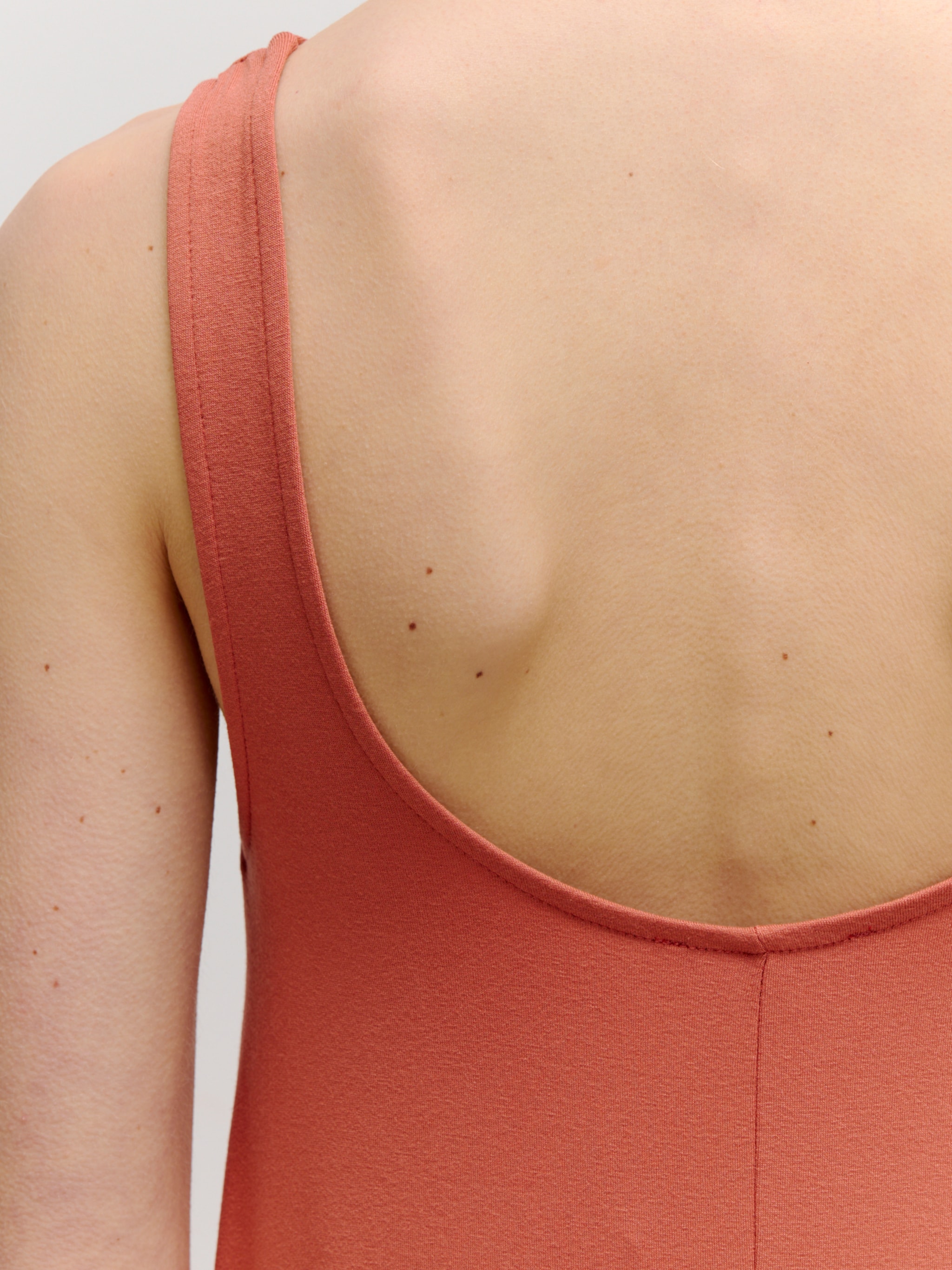 EDITED Producten Jurk 'Liora' Rood