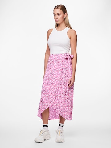 PIECES Skirt 'Tala' in Pink