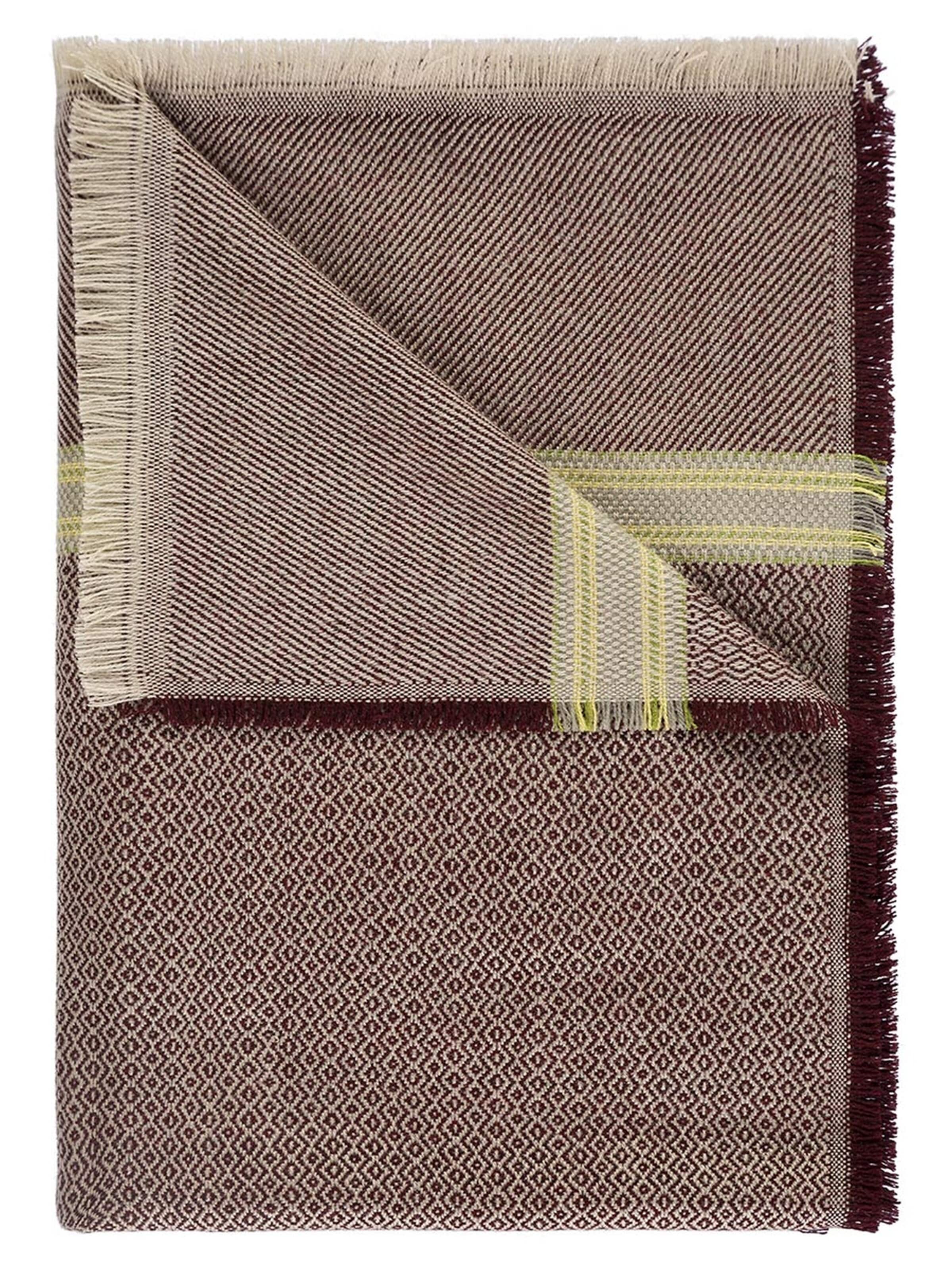 Passigatti Wrap in White