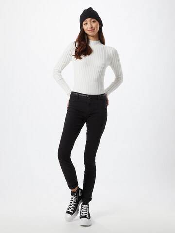 Skinny Jeans 'Pia' di ONLY in nero