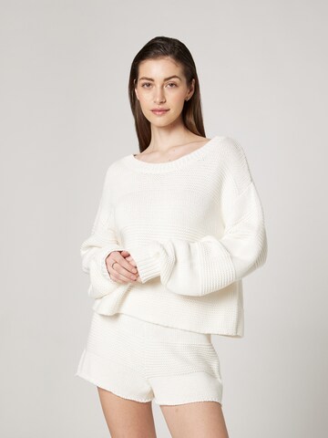 Pull-over 'Irina' LENI KLUM x ABOUT YOU en blanc : devant