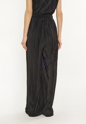 usha WHITE LABEL Wide Leg Housut värissä musta: etupuoli