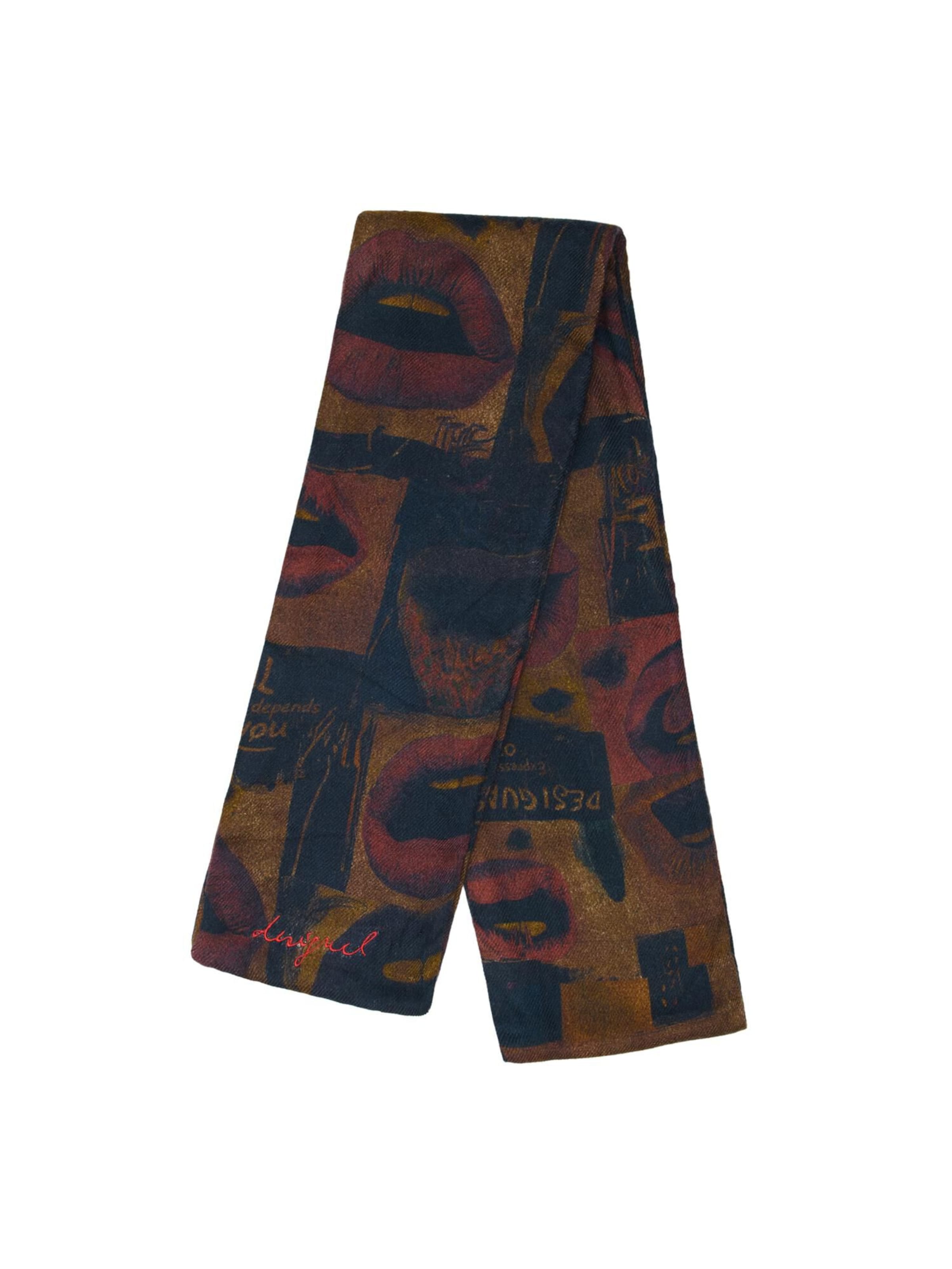 Desigual Sál - barna: elől