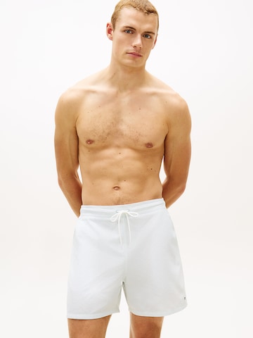 Shorts de bain 'ITHACA' TOMMY HILFIGER en bleu : devant