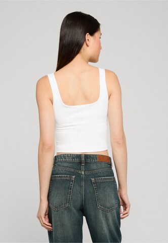 Top di Urban Classics in bianco