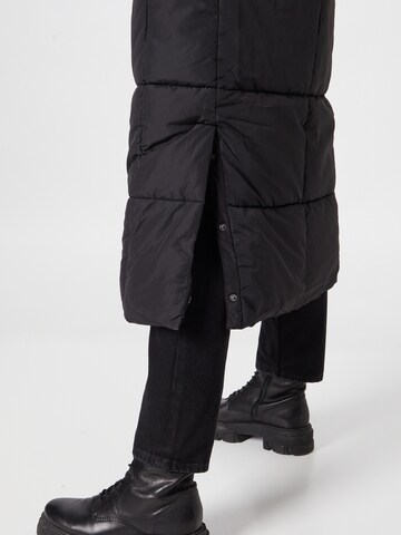 Monki Winter coat in Black