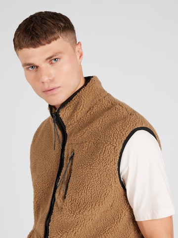 BLEND Vest in Brown