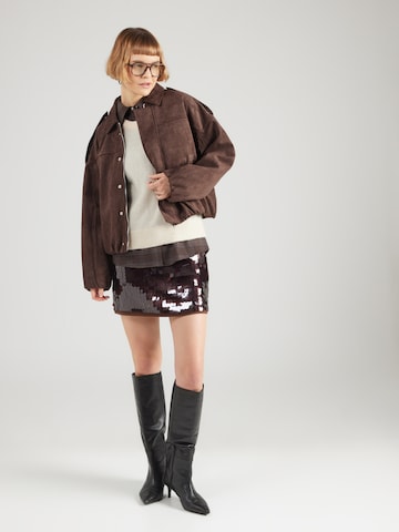 brūns OH APRIL Starpsezonu jaka 'Katie'