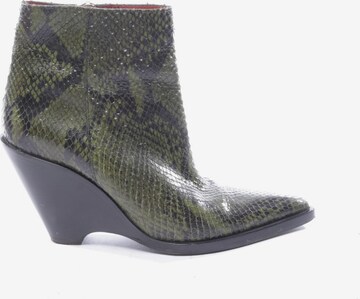 Acne Dress Boots in 38 in Green