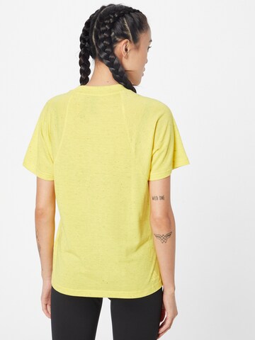 ADIDAS SPORTSWEAR - Camisa funcionais 'Future Icons Winners 3' em amarelo