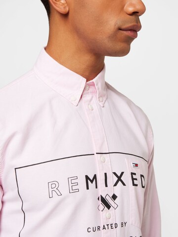 Regular fit Camicia di Tommy Remixed in rosa