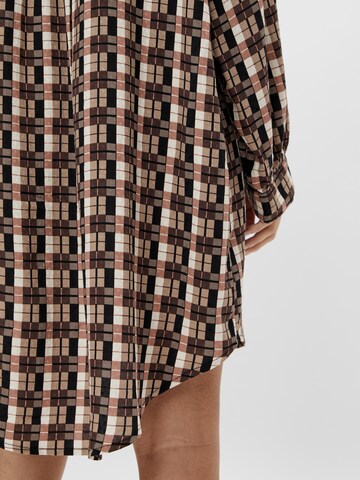 Robe-chemise 'Pamala' OBJECT en marron