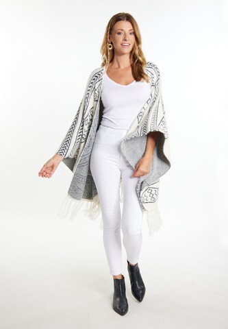 usha FESTIVAL Cape in White