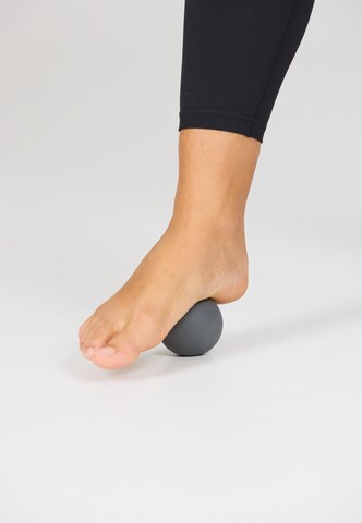 ENDURANCE Massageball in Grau