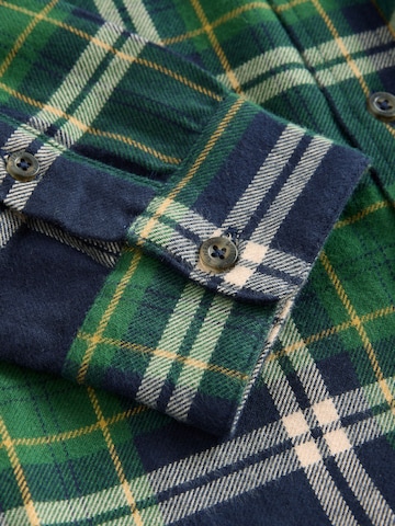 Superdry - Ajuste regular Camisa en verde