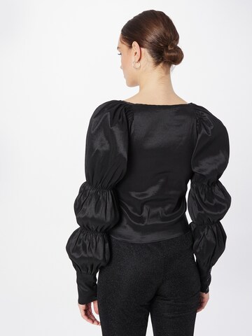 Oval Square Blouse 'Vibe' in Black