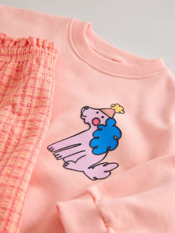 Next - Conjuntos em laranja