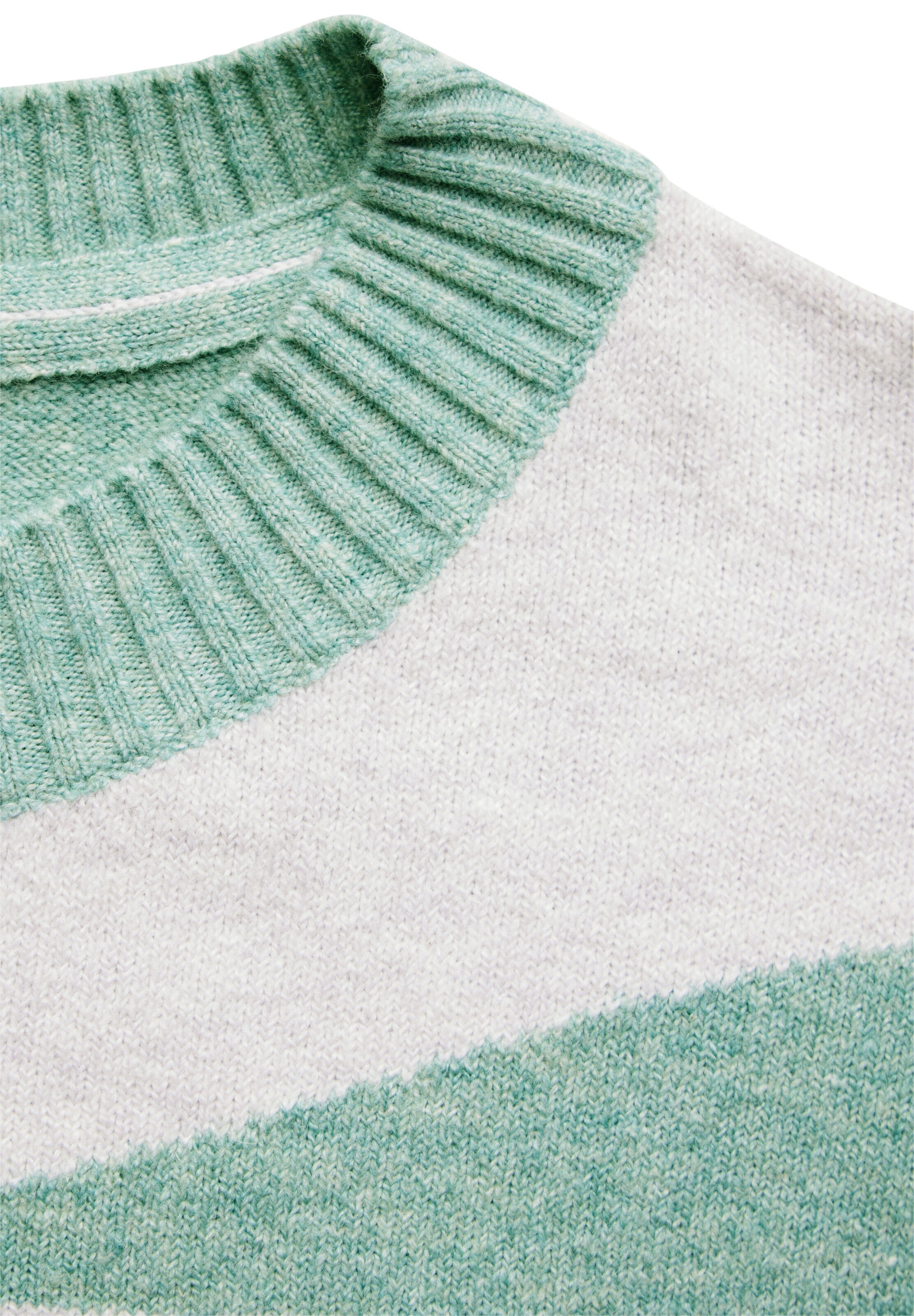 CECIL Sweater in Green