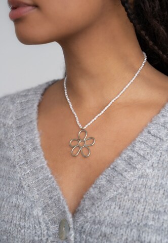 My Jewellery Necklace in Silver: front