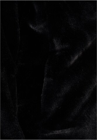 Urban Classics Zimska jakna | črna barva