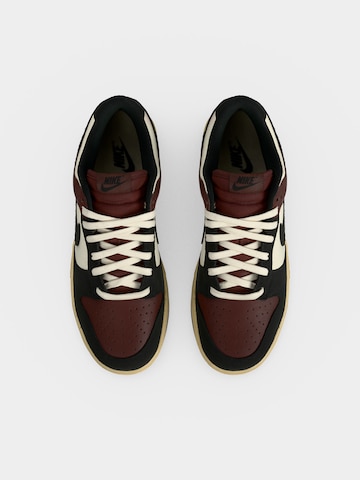 Nike Sportswear Sneakers laag 'DUNK LOW RETRO' in Bruin