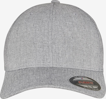 Cappello da baseball di Flexfit in grigio