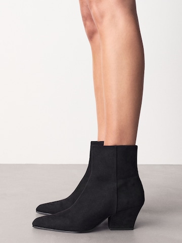 Next Μποτάκι 'Forever Comfort®' σε μαύρο