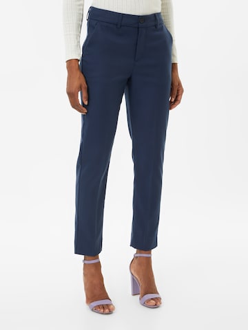 LA STRADA UNICA Regular Trousers with creases 'Havana' in Blue: front