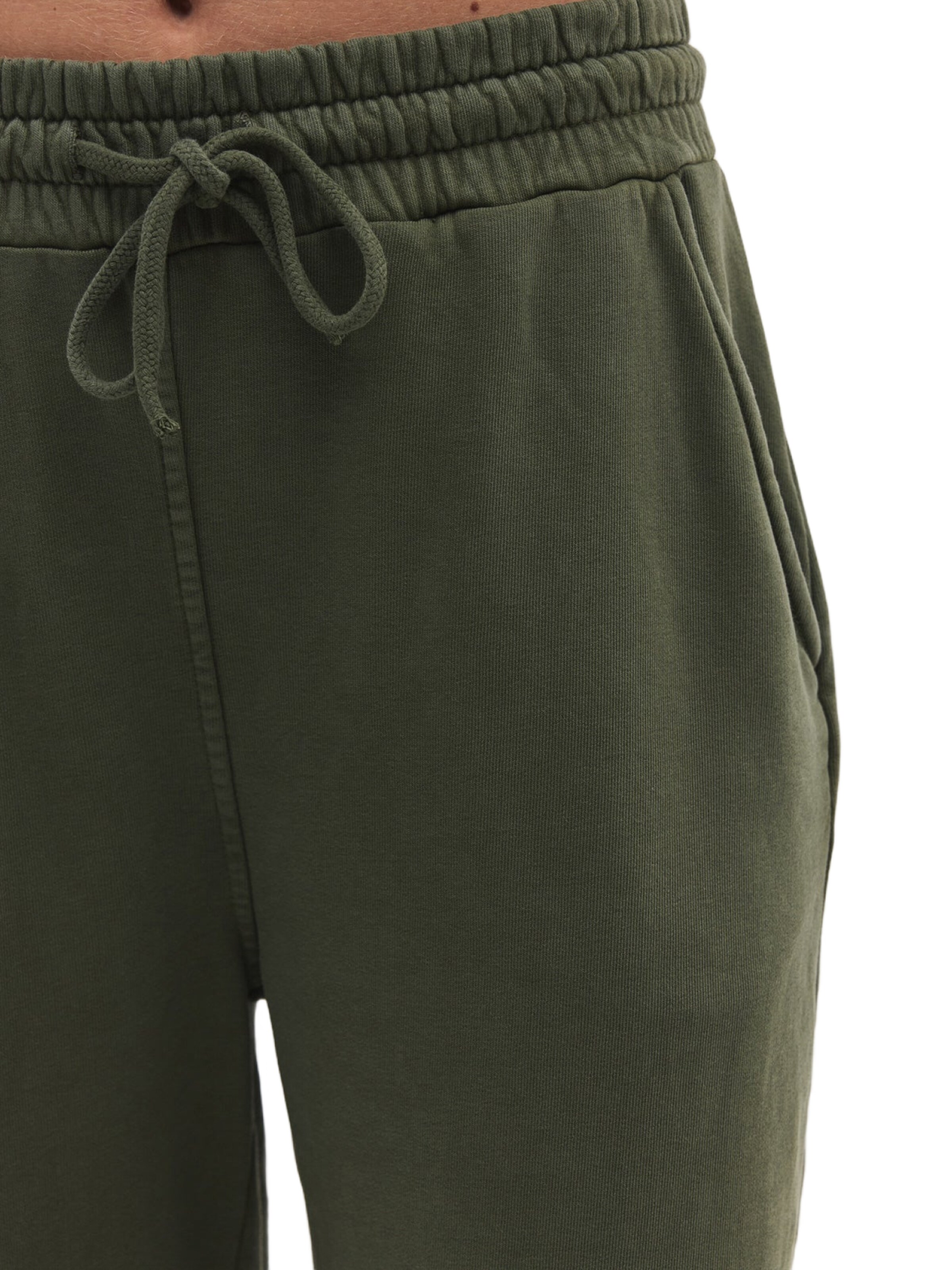 No Matter What Baggy Hose in Grün