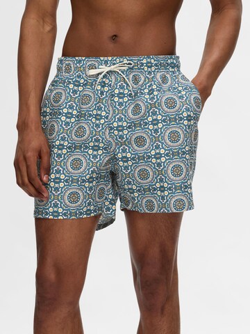 Shorts de bain SELECTED HOMME en bleu : devant