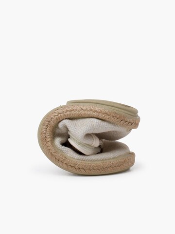 Pisamonas - Zapatos primeros pasos en beige