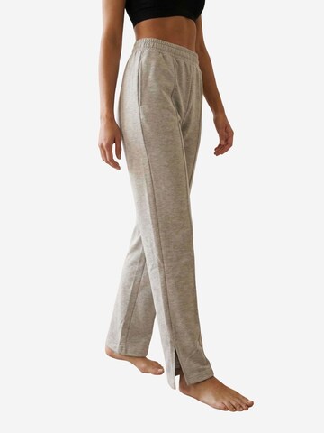Wide leg Pantaloni sportivi 'Aktive Unterteile' di My fashion in grigio