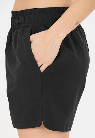 NOU Swimming shorts 'Lydia V7' in Black