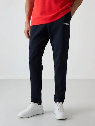 Tommy Life - Fato de desporto em vermelho