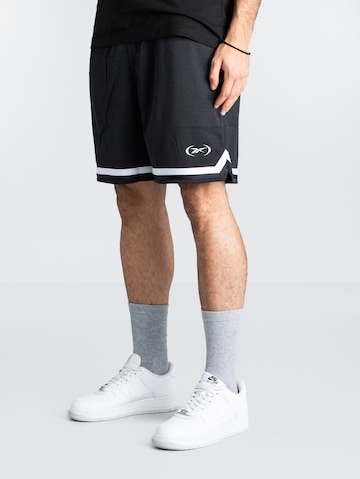 Reebok Regular Workout Pants ' Hoopwear' in Black