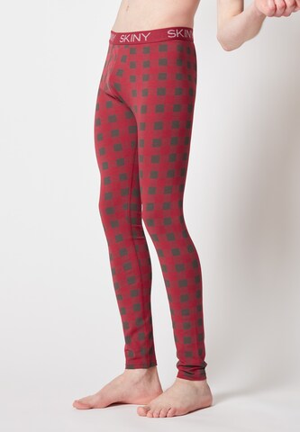 Skiny Long Johns in Red: front