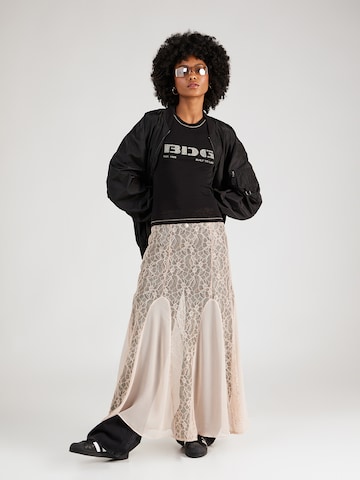 juoda BDG Urban Outfitters Marškinėliai 'Stencil'