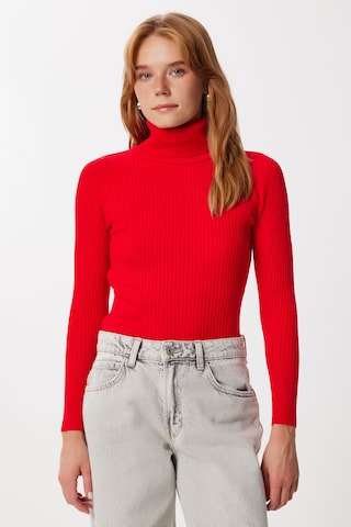 Pullover di Happiness İstanbul in rosso: frontale