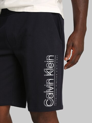 Calvin Klein Ohlapna forma Hlače | črna barva