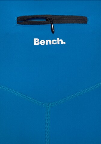 Skinny Pantaloni funzionali di BENCH in blu