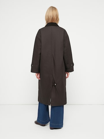 VERO MODA Płaszcz przejściowy 'VMZODIAC' w kolorze brązowy