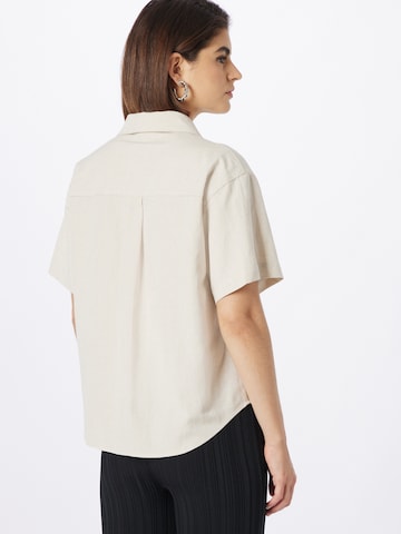 Warehouse - Blusa em cinzento