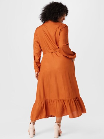 Robe-chemise 'Tamina' ABOUT YOU Curvy en marron