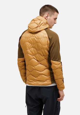 PEAK PERFORMANCE Sportjas in Bruin