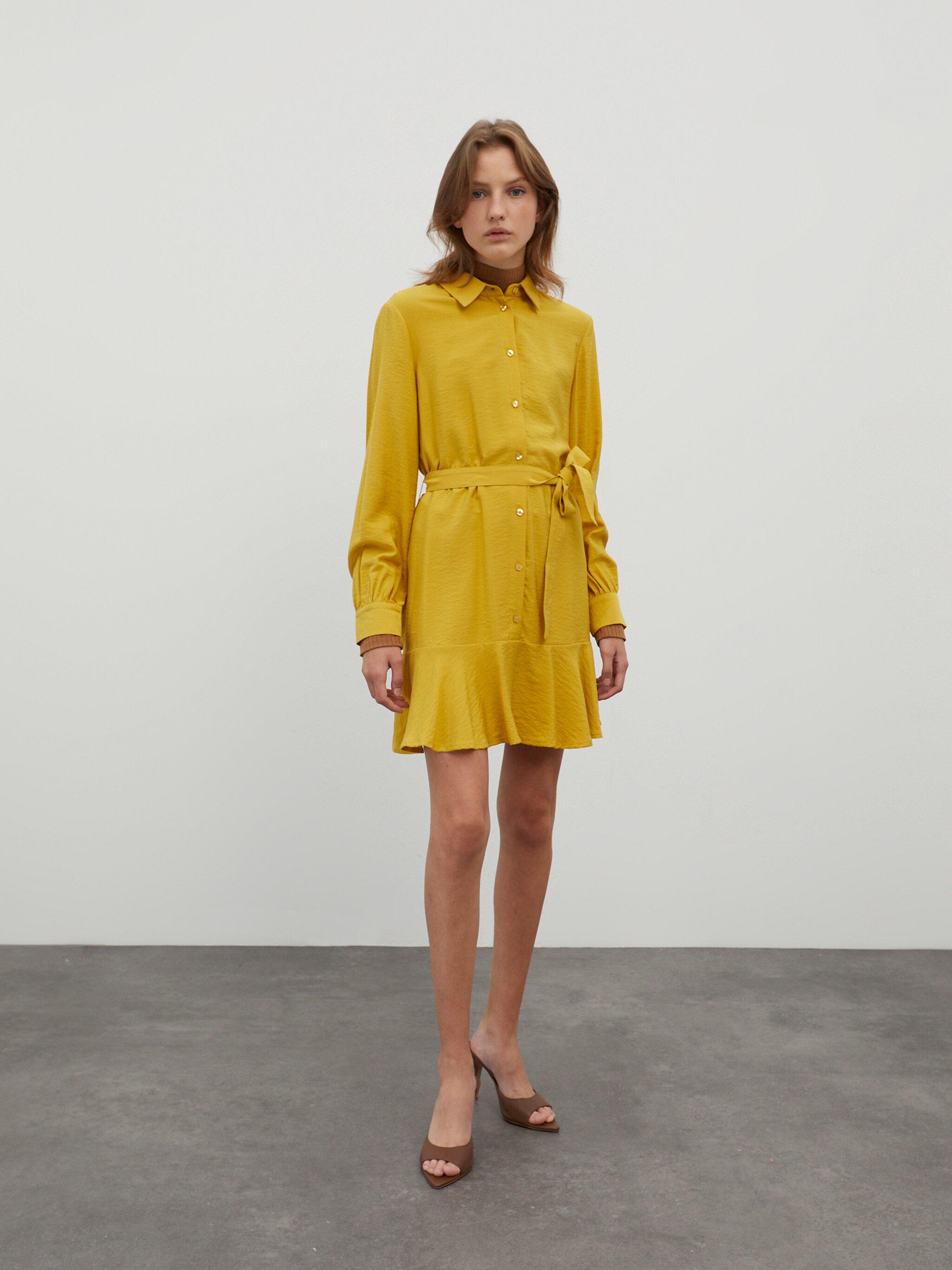 EDITED Produits Robe-chemise 'Hanka' jaune